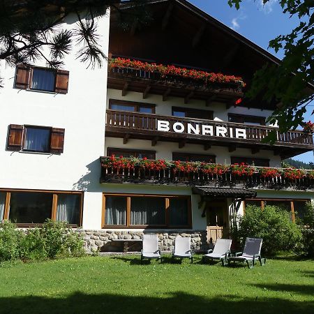 Garni Bonaria Aparthotel Corvara In Badia Kültér fotó