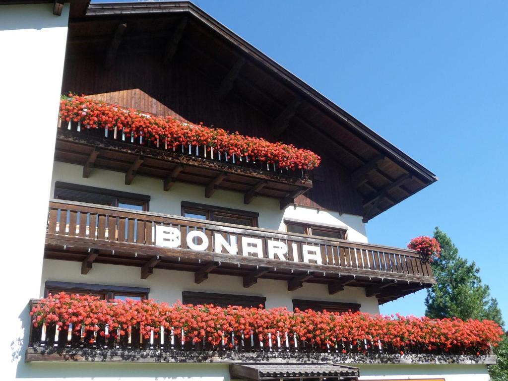 Garni Bonaria Aparthotel Corvara In Badia Kültér fotó