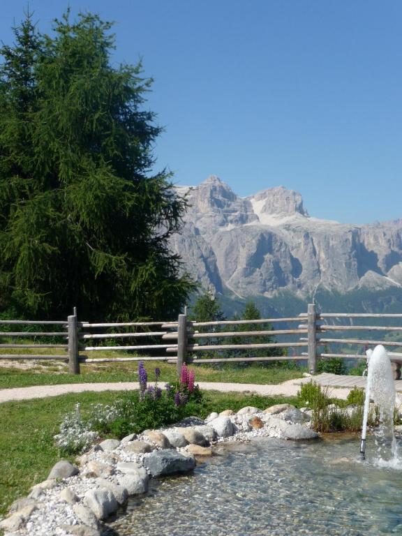 Garni Bonaria Aparthotel Corvara In Badia Kültér fotó