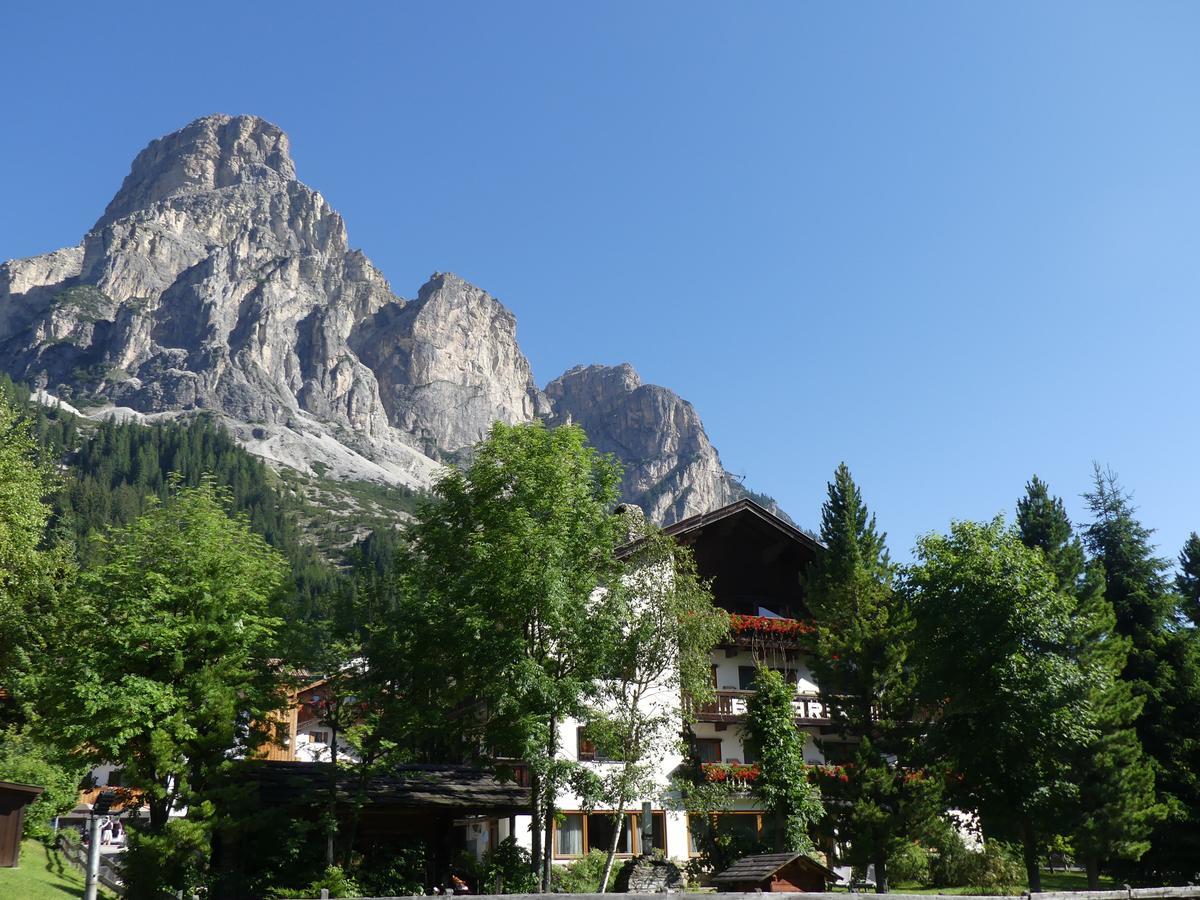 Garni Bonaria Aparthotel Corvara In Badia Kültér fotó