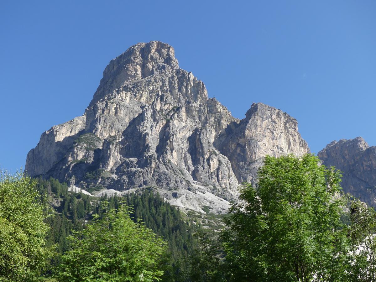 Garni Bonaria Aparthotel Corvara In Badia Kültér fotó